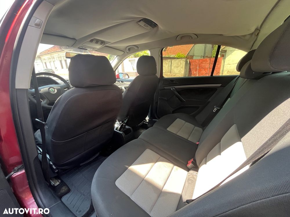 SKODA Octavia 2004 — imagine 10