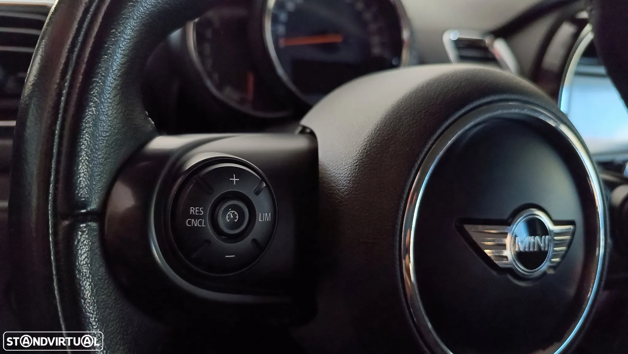 MINI Clubman One D 4Business - 18