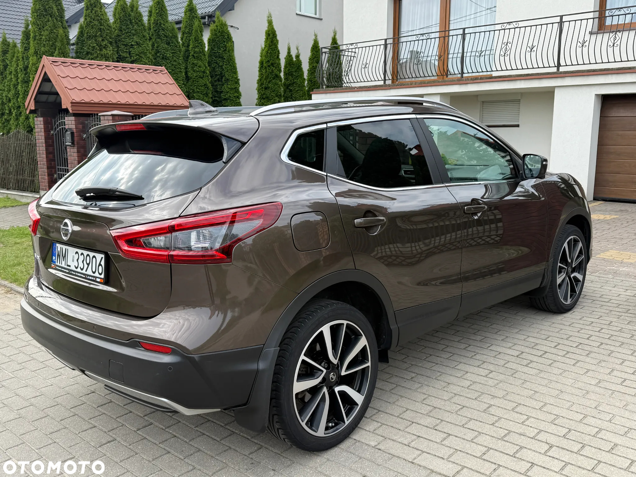 Nissan Qashqai 1.2 DIG-T Xtronic TEKNA+ - 18