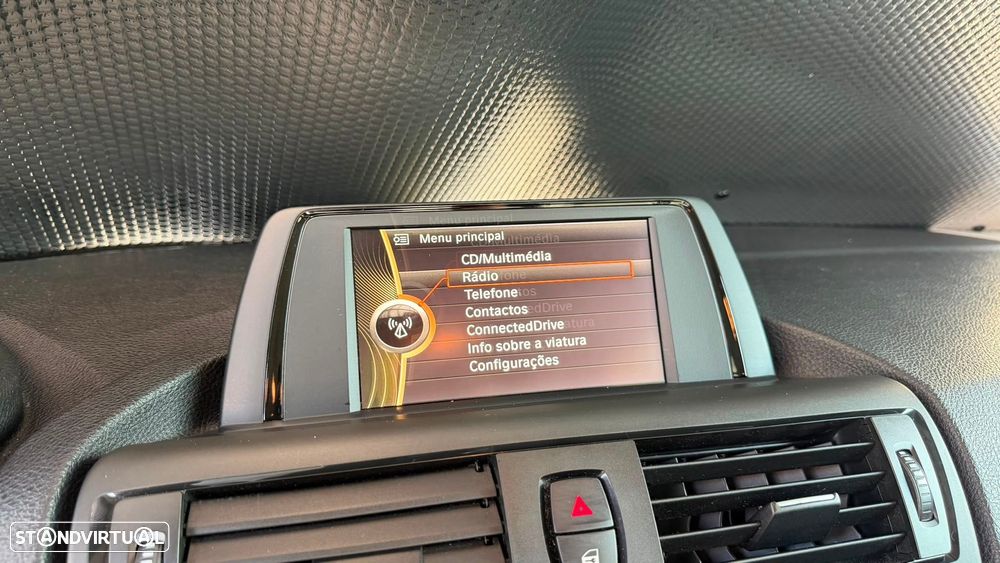 BMW 116 d EfficientDynamics Edition Sport Line - 23
