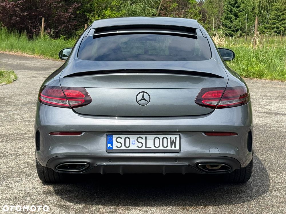Mercedes-Benz Klasa C 300 9G-TRONIC AMG Line Plus - 12