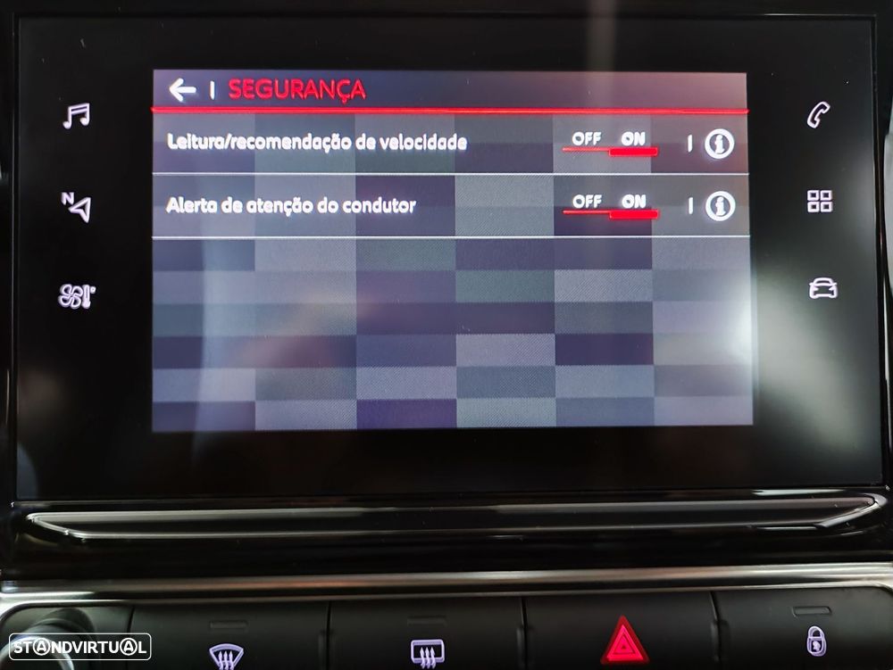 Citroën C3 1.2 PureTech Plus - 21