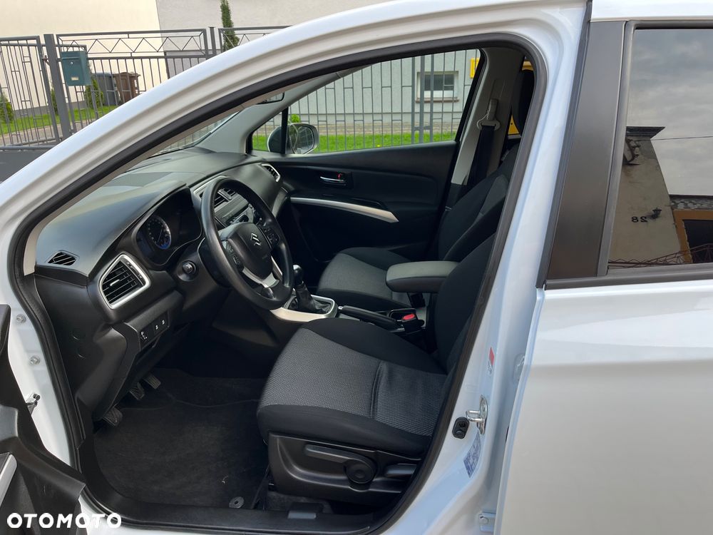 Suzuki SX4 S-Cross 1.6 Premium - 8
