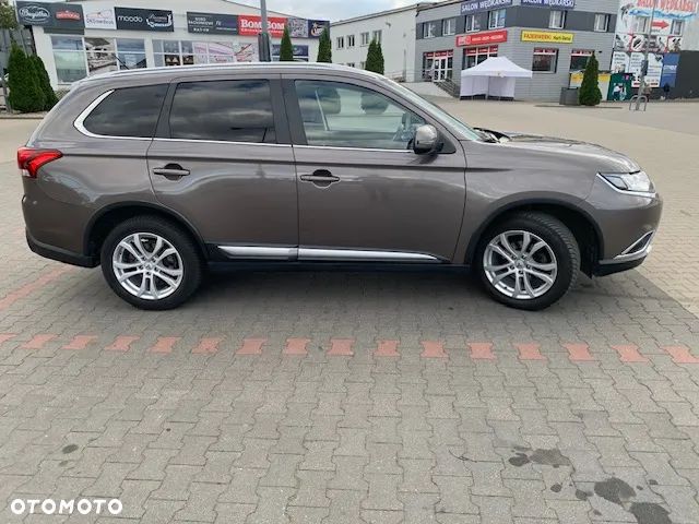 Mitsubishi Outlander 2.0 Intense + 2WD - 4