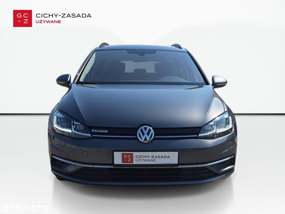 Volkswagen Golf - 9