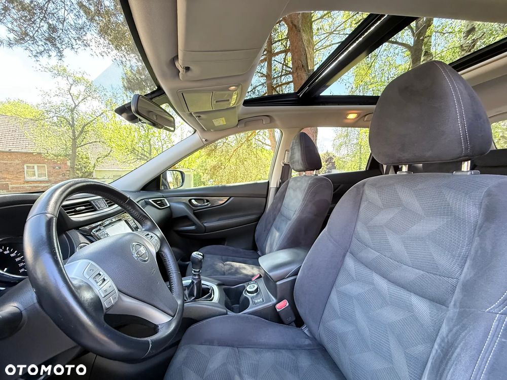 Nissan X-Trail 1.6 DCi N-Connecta 4WD EU6 - 16