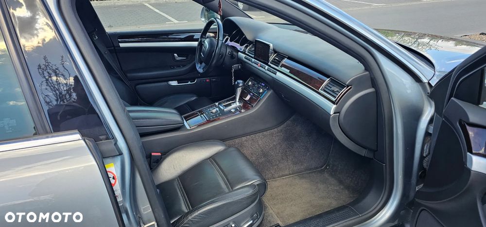 Audi A8 3.0 TDI DPF quattro - 25