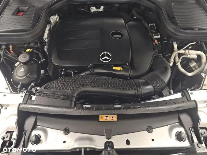 Mercedes-Benz GLC - 13