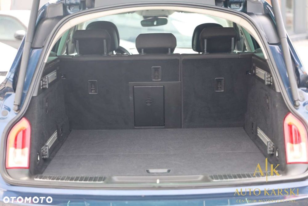 Opel Insignia - 18