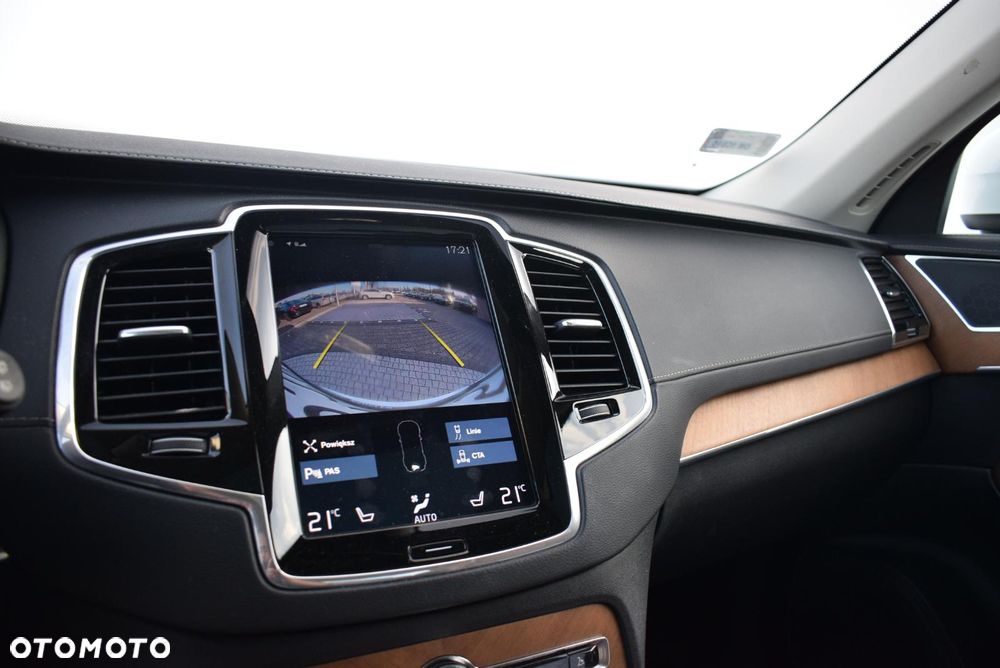 Volvo XC 90 D5 SCR AWD Inscription - 25