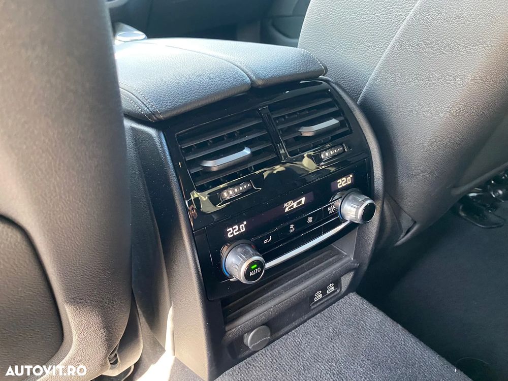 BMW Seria 5 530i xDrive AT - 8