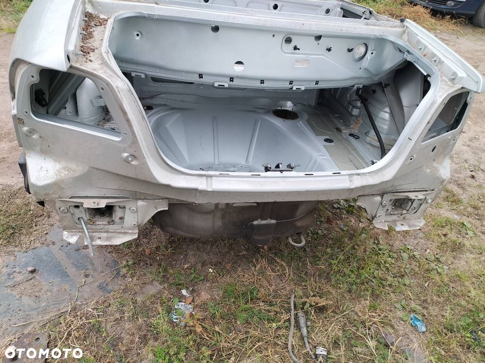 WANNA BAGAŻNIKA PAS TYLNY VOLVO C70 I CABRIO 426-26 - 1