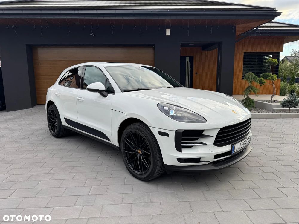 Porsche Macan Standard - 1