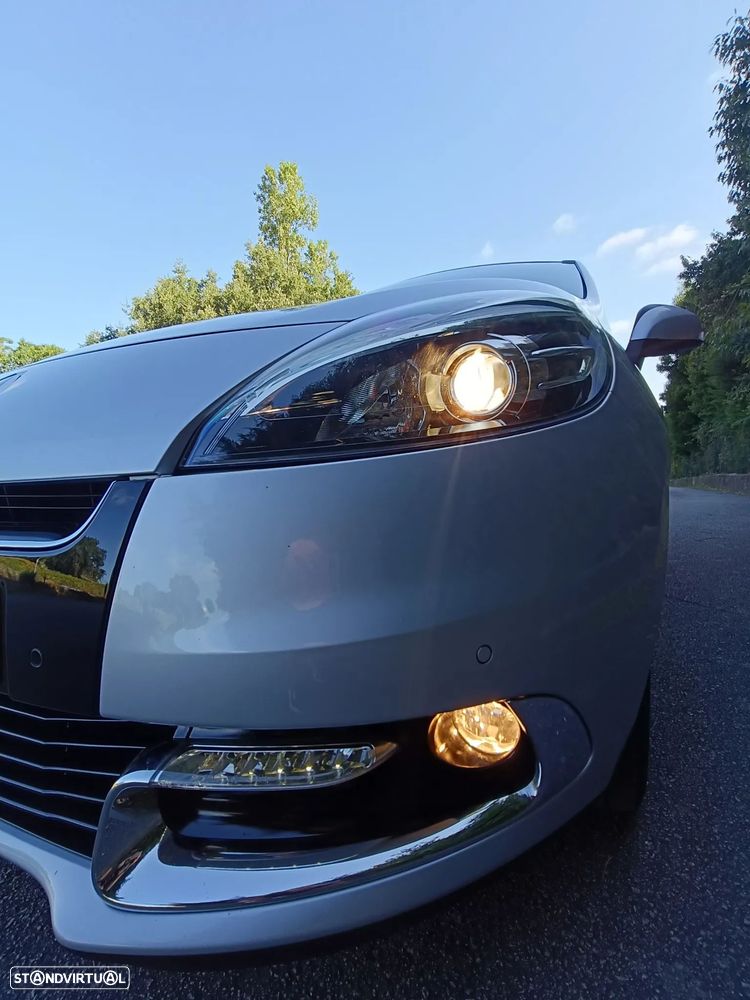 Renault Scénic 1.5 dCi Exclusive SS - 8
