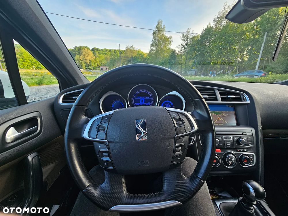 Citroën DS4 2.0 HDi Pure Pearl - 12