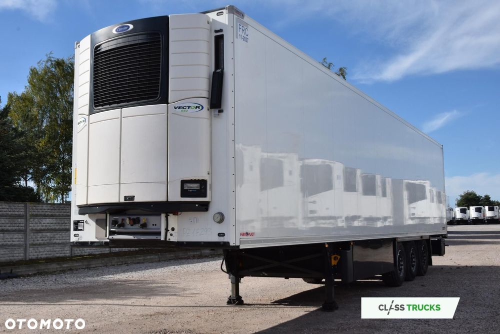 Schmitz Cargobull SKO FP 60 Carrier Vector 1550 - 1
