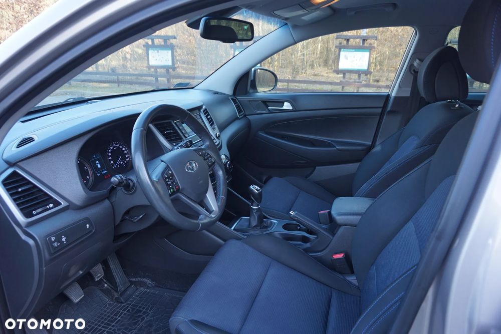 Hyundai Tucson 1.7 CRDI BlueDrive Comfort 2WD - 12