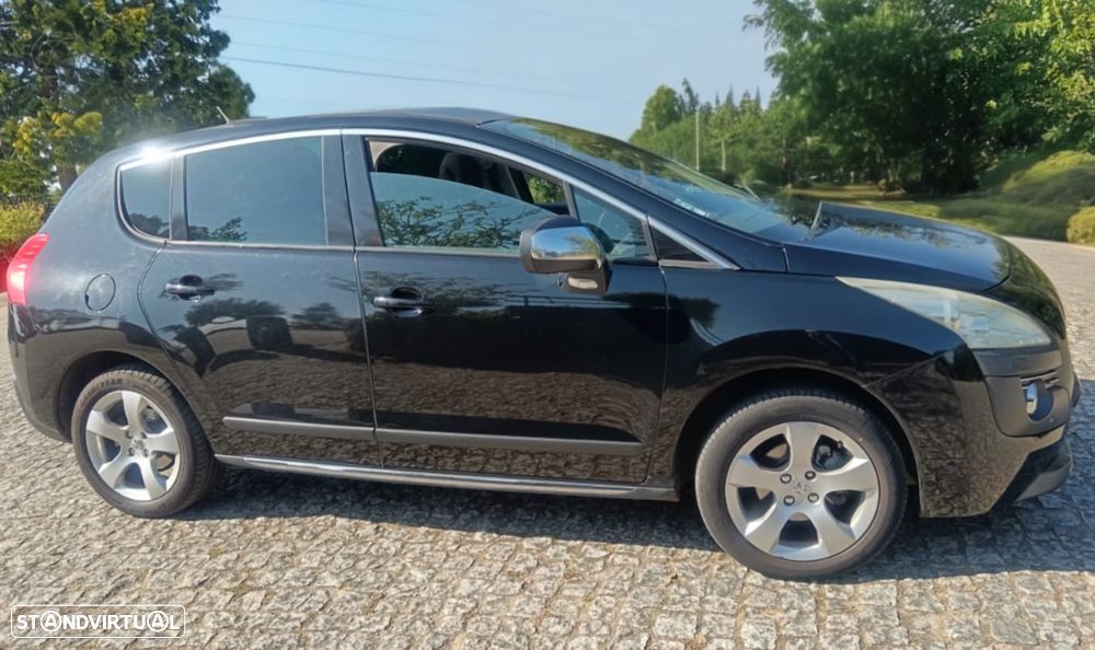 Peugeot 3008 1.6 HDi Executive - 1