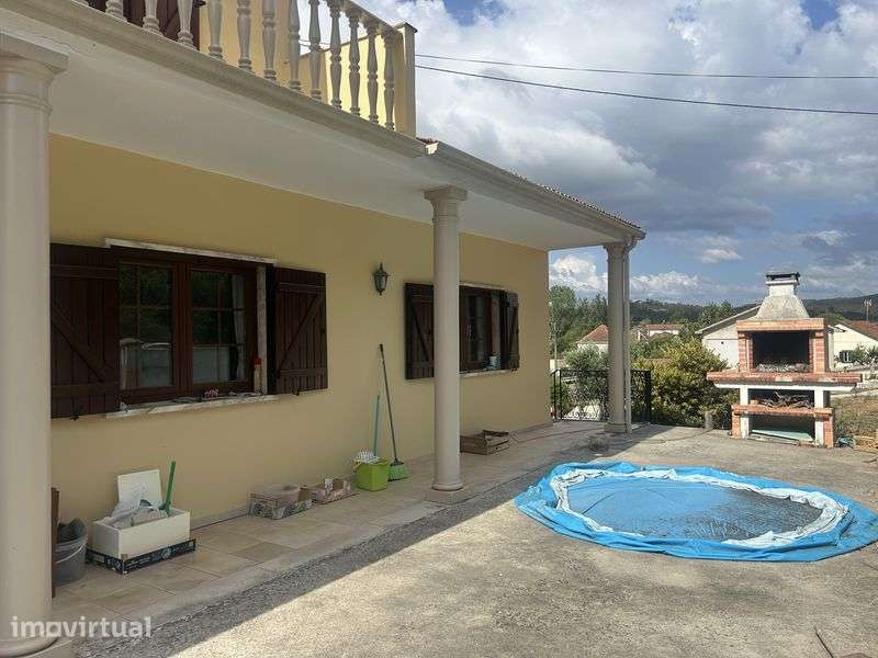 Moradia T4 em São Simão de Litém - Pombal - Grande imagem: 2/8