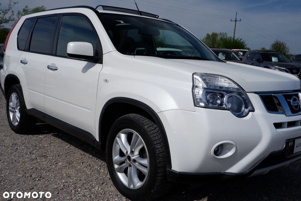 Nissan X-Trail 2.0 dCi 4x4 DPF Automatik SE - 2