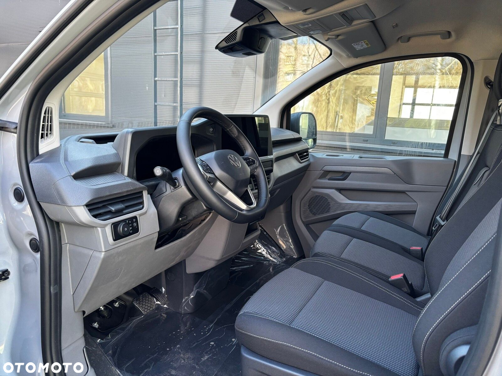 Volkswagen Transporter 2.0 TDI 150 KM 8-b automat. L1 - 39