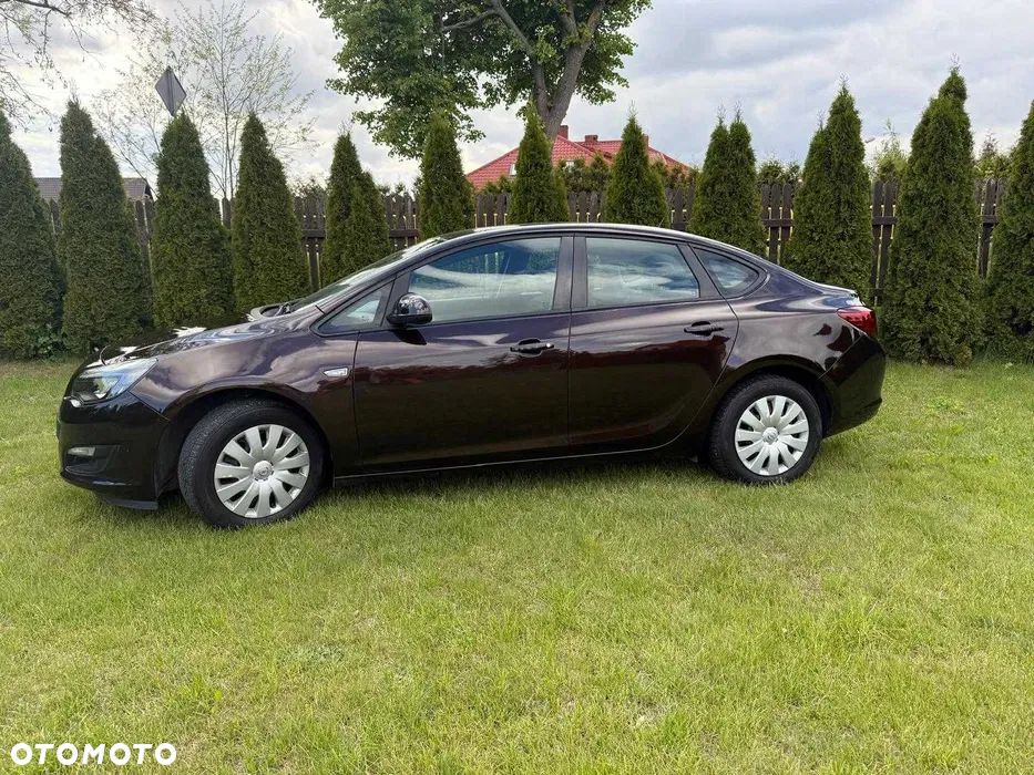 Opel Astra - 1