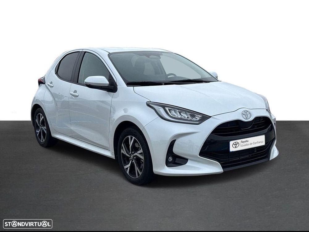 Toyota Yaris — fotografia 13