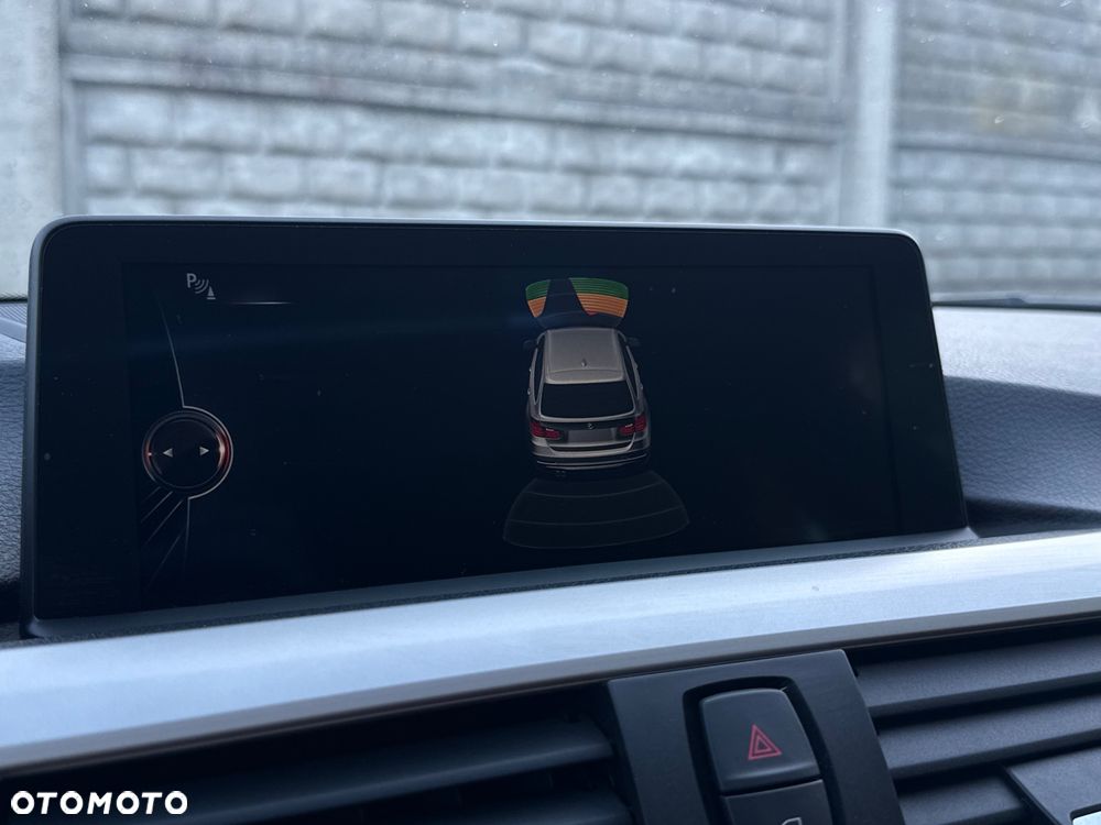 BMW Seria 3 - 17
