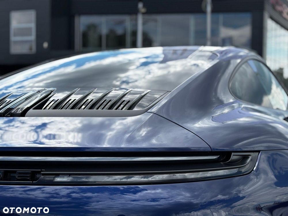 Porsche 911 - 21