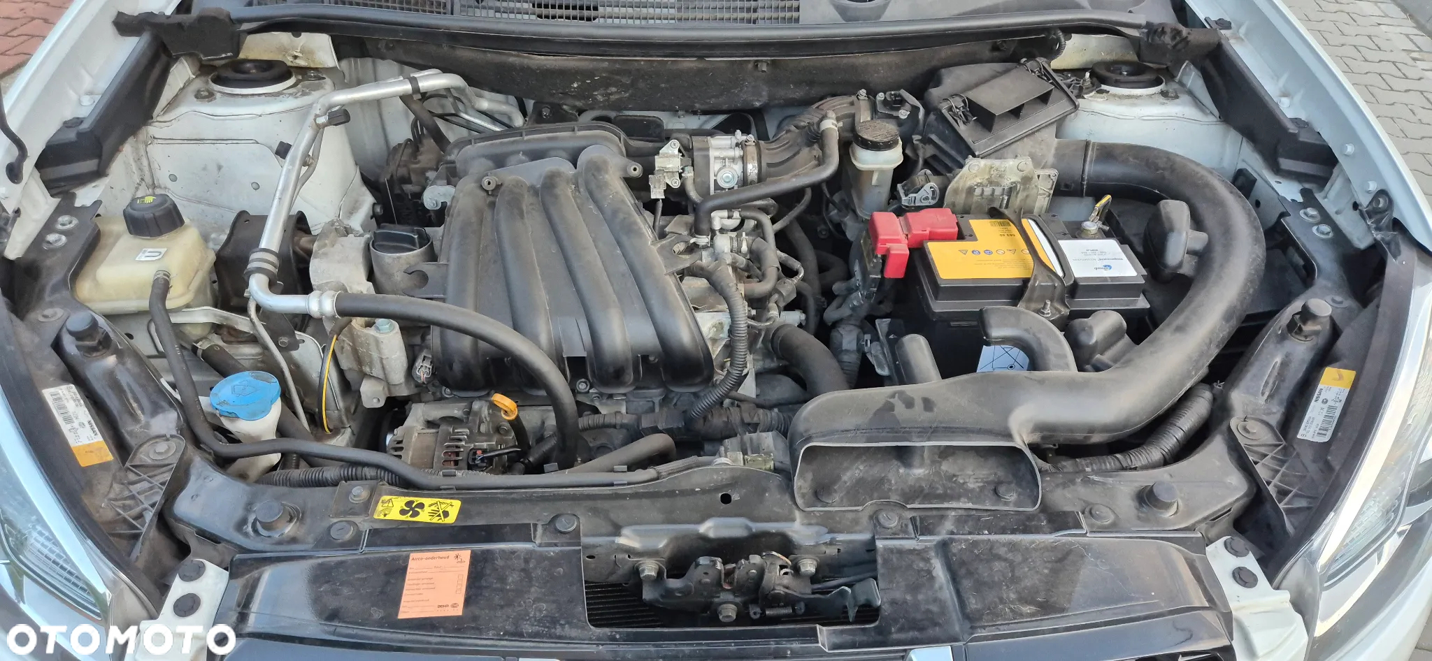 Nissan Qashqai 1.6 visia - 21
