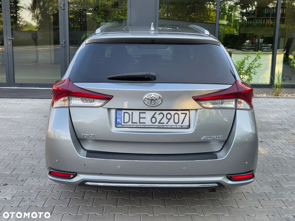 Toyota Auris 1.6 D-4D Edition-S - 4