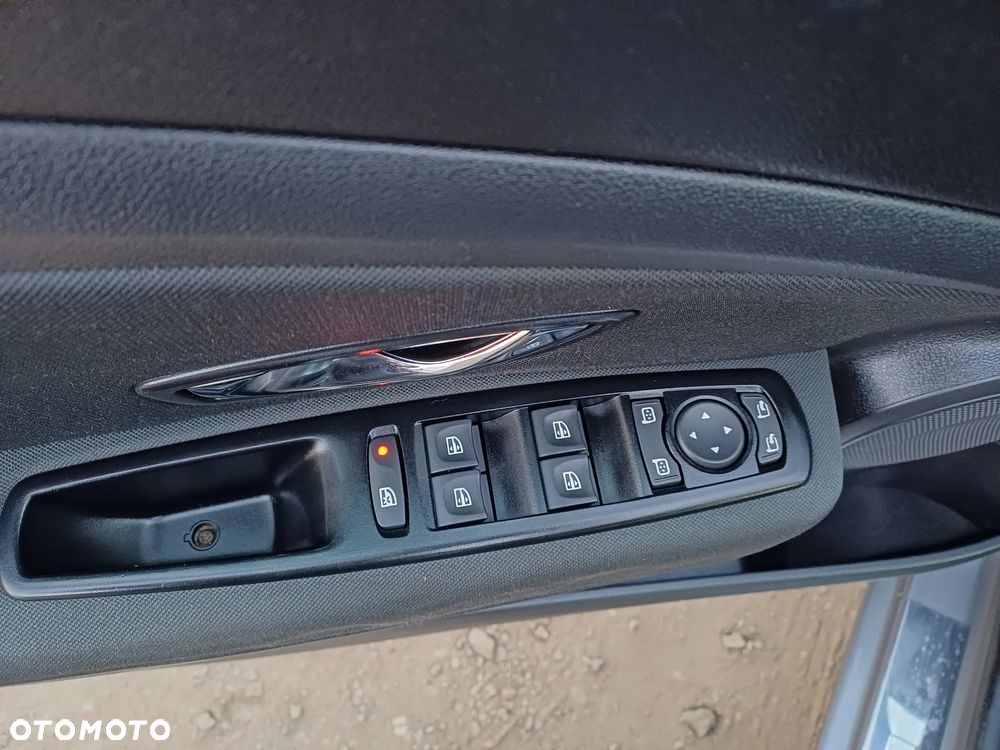 Renault Megane 1.2 16V TCe Limited EDC EU6 - 15