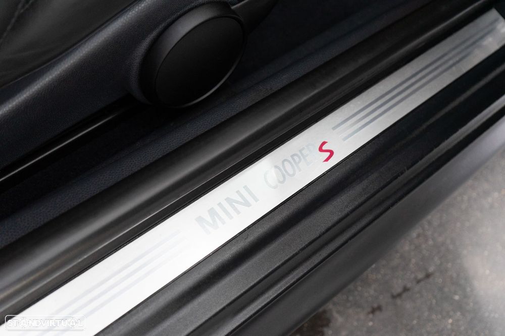 MINI 3 Portas Cooper S - 34