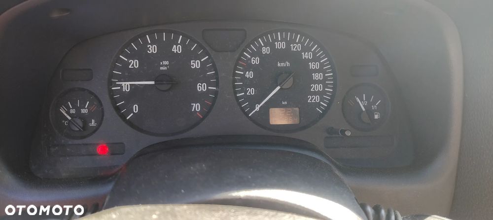 Opel Astra 1.2 Start - 22