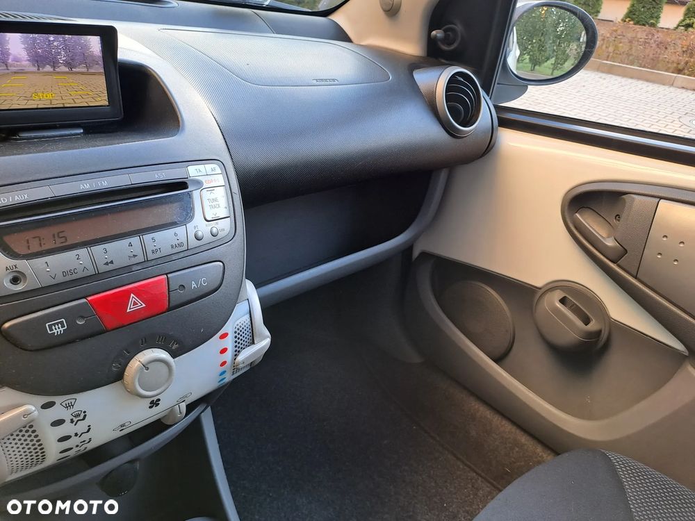 Toyota Aygo 1.0 VVT-i - 15
