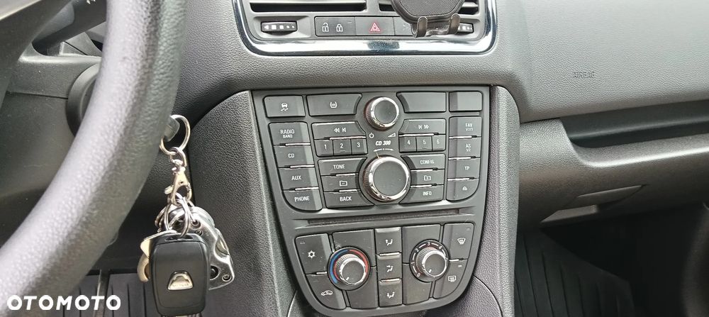 Opel Meriva 1.4 T Enjoy - 32