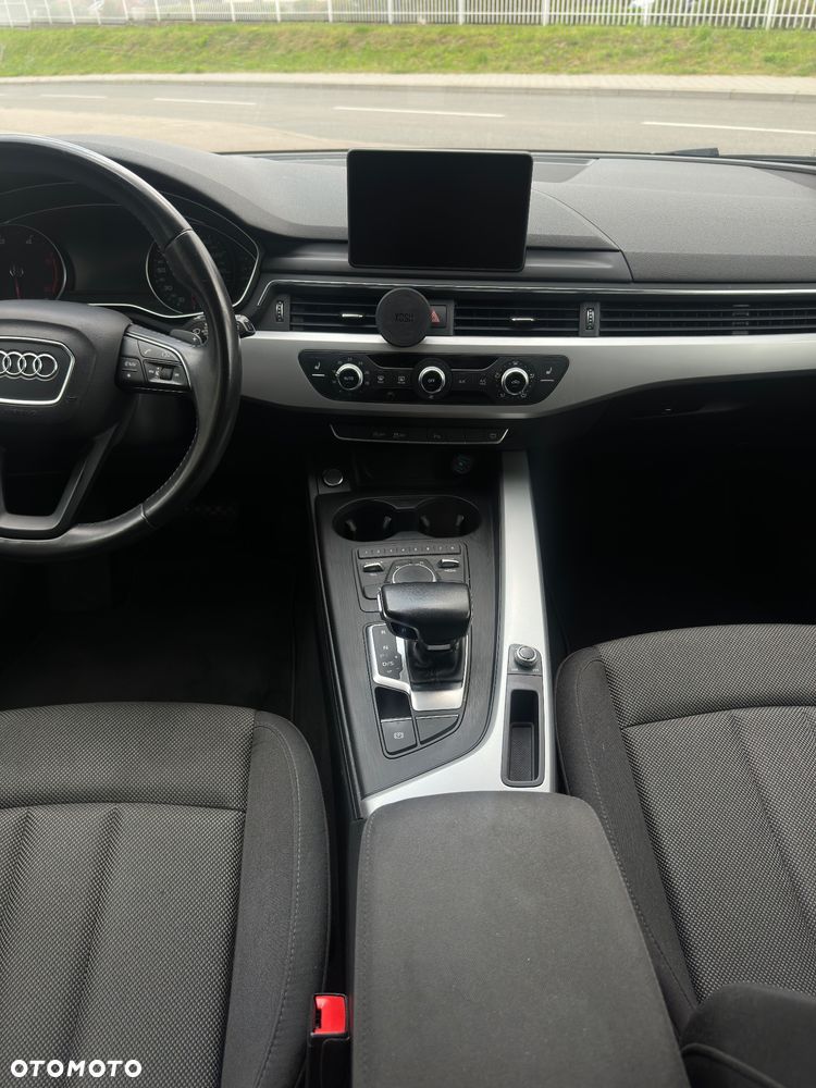 Audi A4 Avant 2.0 TDI S tronic - 14
