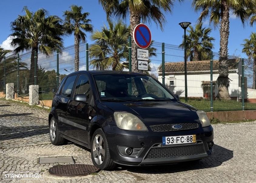Ford Fiesta - 1