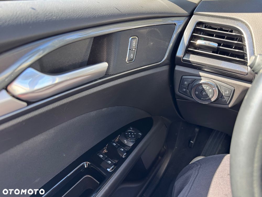Ford Mondeo 2.0 TDCi Trend - 15