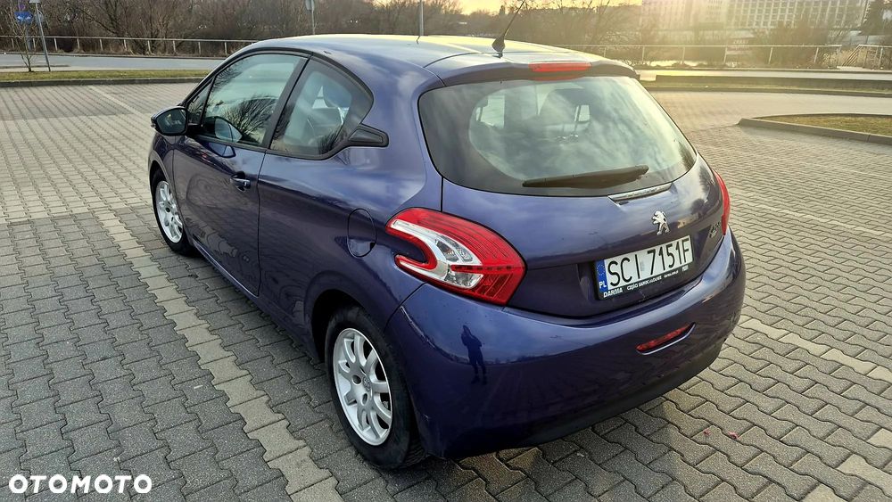 Peugeot 208 e-HDi 92 Stop&Start Active - 8