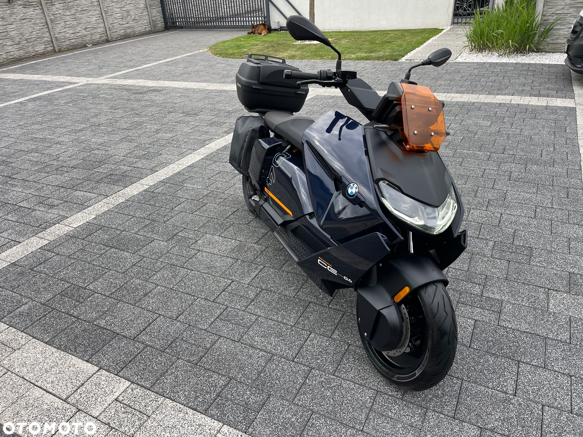 BMW CE 04 - 2