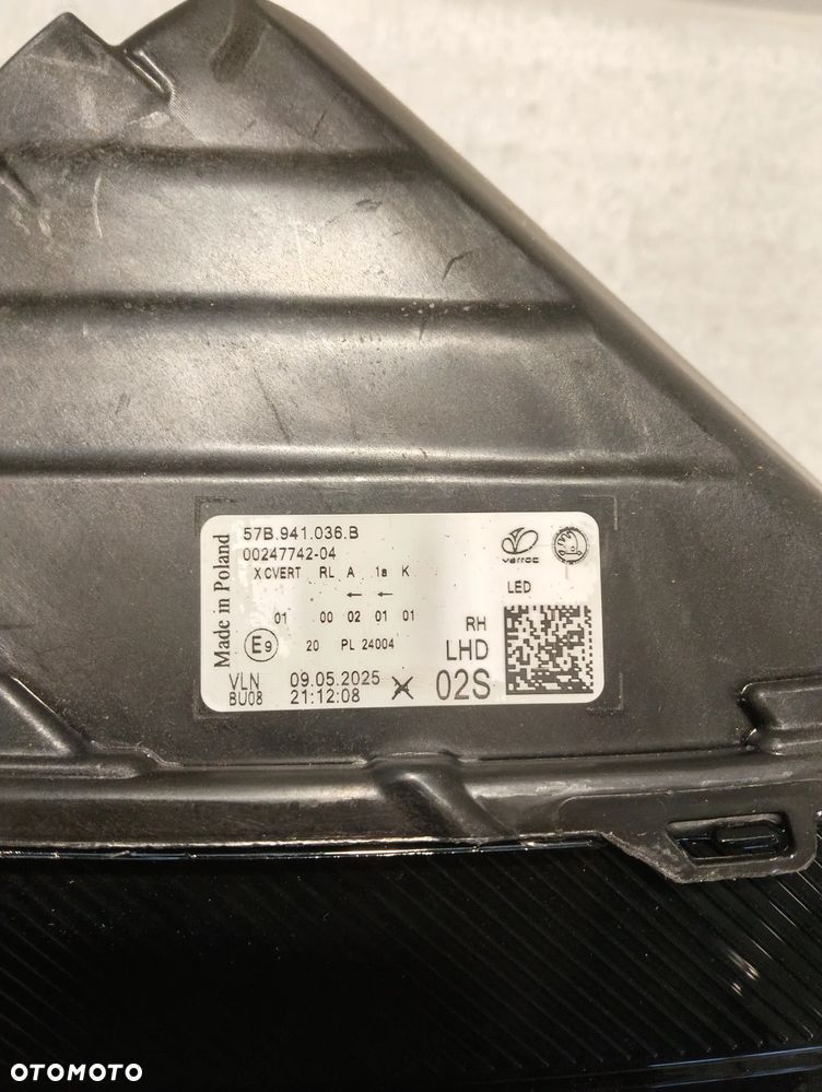 Skoda Karoq FULL LED PRZÓD STRONA PRAWA LAMPA PRZEDNIA 57B941036B - 3
