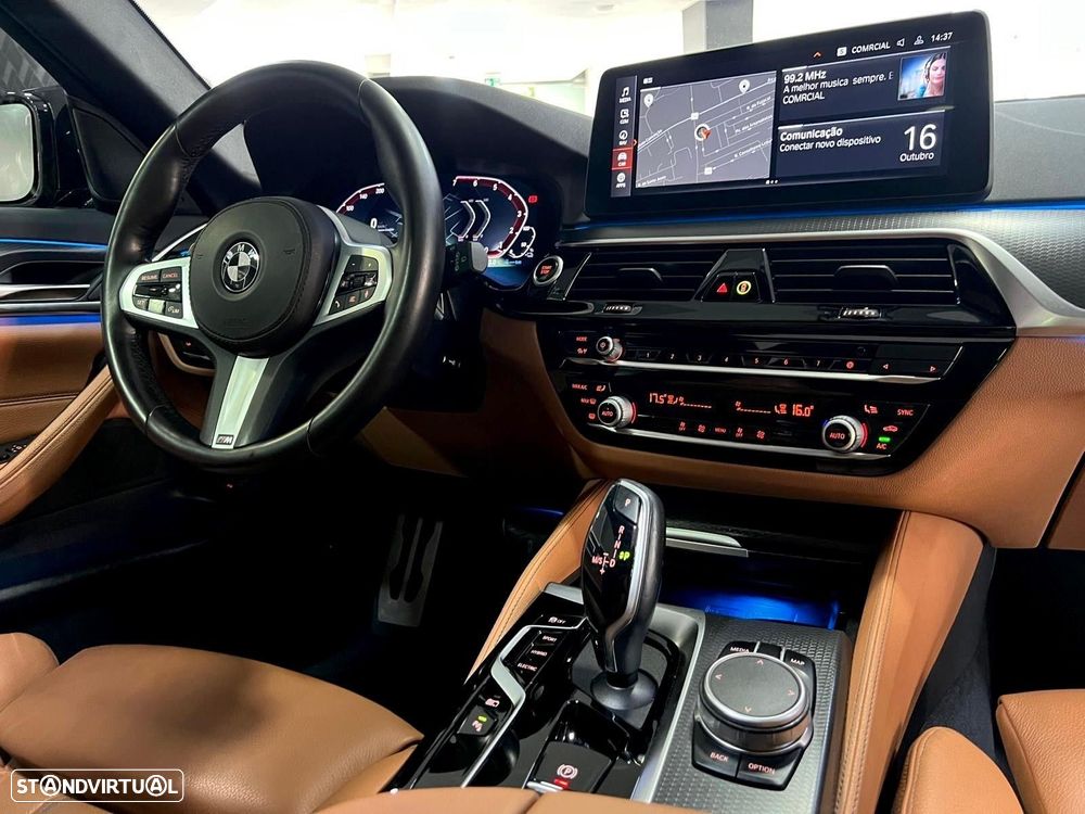 BMW 530 e Pack Desportivo M - 30
