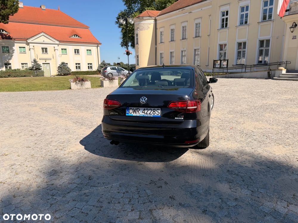 Volkswagen Jetta 1.4 TSI BMT Comfortline - 9