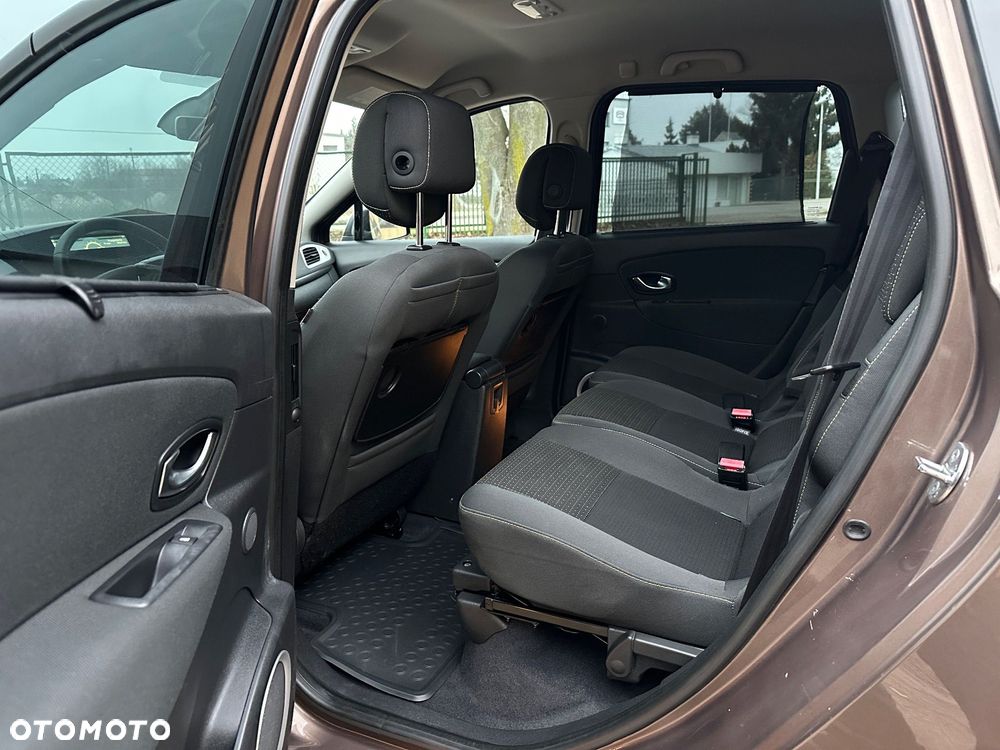 Renault Grand Scenic dCi 130 FAP Expression - 21