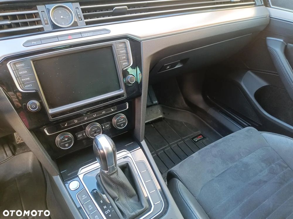 Volkswagen Passat 2.0 TDI BMT Highline DSG - 15