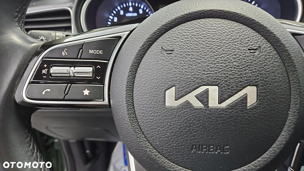 Kia Ceed 1.5 T-GDI M - 16