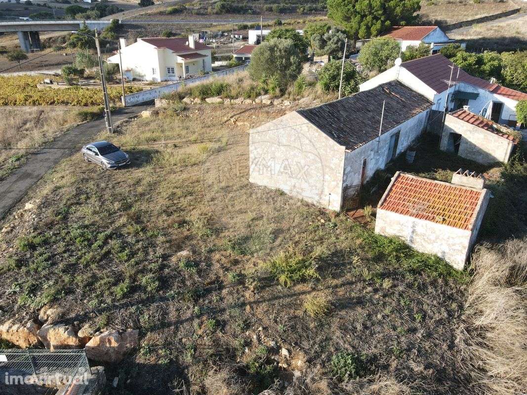 Moradia T2 para venda - Grande imagem: 3/3