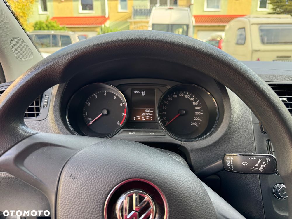 Volkswagen Polo 2016 photo 5