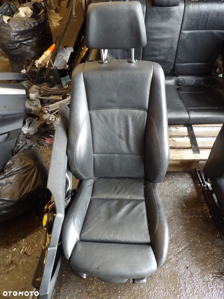 BMW - E84,X1 - FOTELE , KANAPA , BOCZKI - KOMPLET - OGRZEWANE - 2